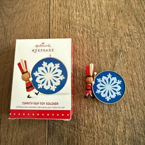 Hallmark Keepsake Tippity Tap Toy Soldier